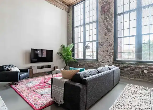 Property at 170 SE BLVD Unit E-213, Atlanta, GA, 30312, 2 beds, 2 baths, [object Object]