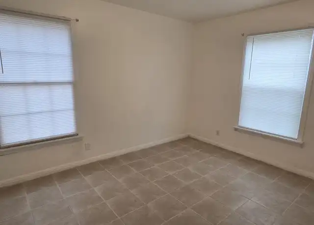Property at 2715 Terrace Dr, Killeen, TX, 76543, 2 beds, 1 bath, [object Object]