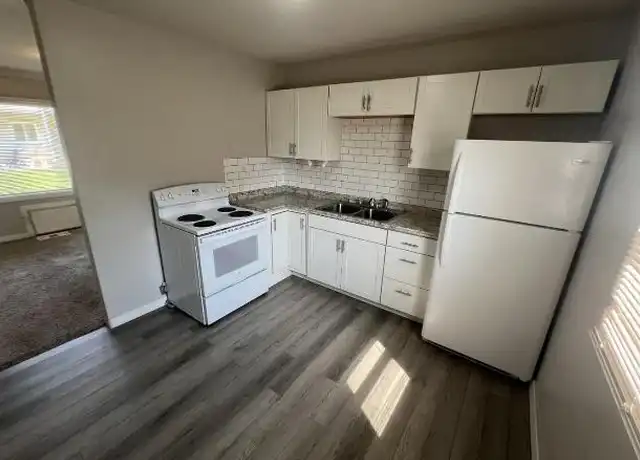 Property at 1103 7th St, Greeley, CO, 80631, 1 bed, 1 bath, [object Object]