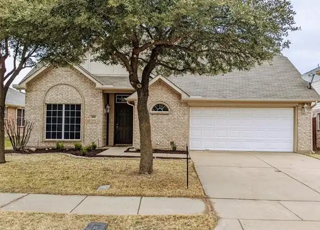 Property at 408 Silver Mine Dr, Justin, TX, 76247, 5 beds, 2.5 baths, [object Object]