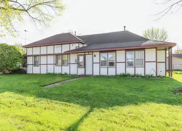Property at 803 Wadleigh St Unit 803, Stevens Point, WI, 54481, 2 beds, 1 bath, [object Object]