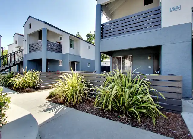 Property at 570 Hampshire Ave, Redwood City, CA, 94063, 2 beds, 1 bath, [object Object]