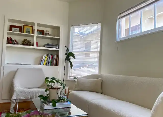 Property at 31 Clubhouse Ave, Venice, CA, 90291, 1 bed, 1 bath, [object Object]