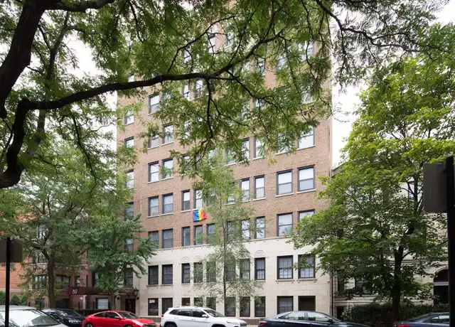 Property at 815 W Lakeside Pl Unit P013, Chicago, IL, 60640, 1 bed, 1 bath, [object Object]