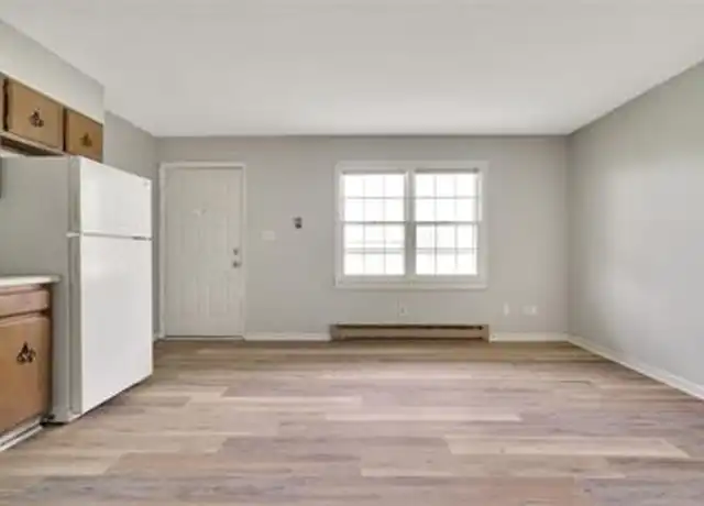 Property at 6550 Louisville Rd Unit K-76, Bowling Green, KY, 42101, 1 bed, 1 bath, [object Object]