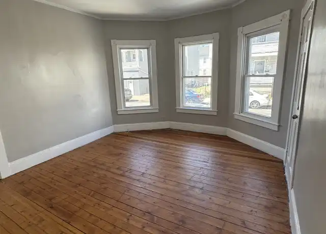 Property at 248 Ashley Blvd Unit 1S, New Bedford, MA, 02746, 2 beds, 1 bath, [object Object]