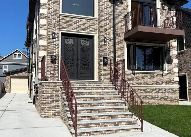 Property at 43-24 222nd St Unit 2FL, Bayside, NY, 11361, 3 beds, 2 baths, [object Object]