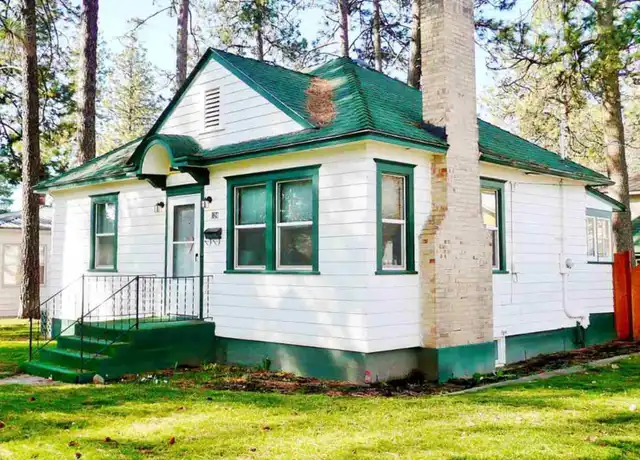 Property at 124 N 4th St, Cheney, WA, 99004, 3 beds, 1 bath, [object Object]