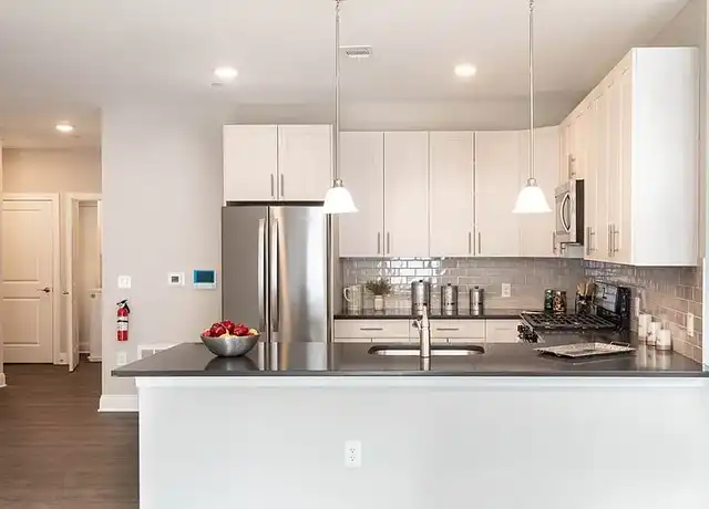 Property at Woodcrest at Berkeley Heights - 55+ - 100 Locust Ave, Berkeley Heights, NJ, 07922, 1-2 bed, 1-2 bath, [object Object]