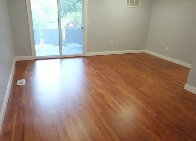 Property at 114 S Parke St, Aberdeen, MD, 21001, 2 beds, 1.5 baths, [object Object]