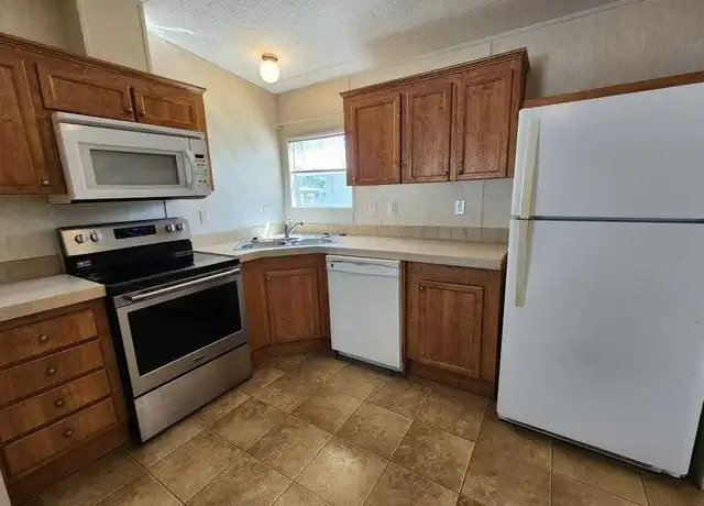 Property at 19237 Cedar Crest Ct, North Fort Myers, FL, 33903, 2 beds, 2 baths, [object Object]