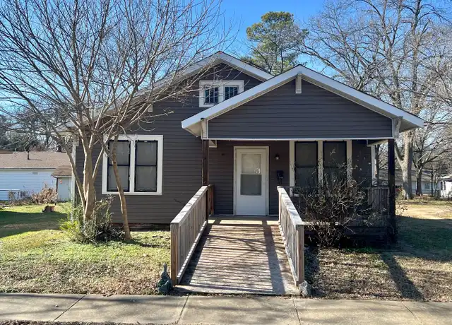 Property at 709 Nisbett St, Jonesboro, AR, 72401, 3 beds, 1 bath, [object Object]