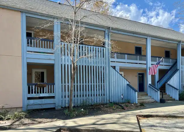 Property at 1409 Harbourside Dr, New Bern, NC, 28560, 1 bed, 1 bath, [object Object]