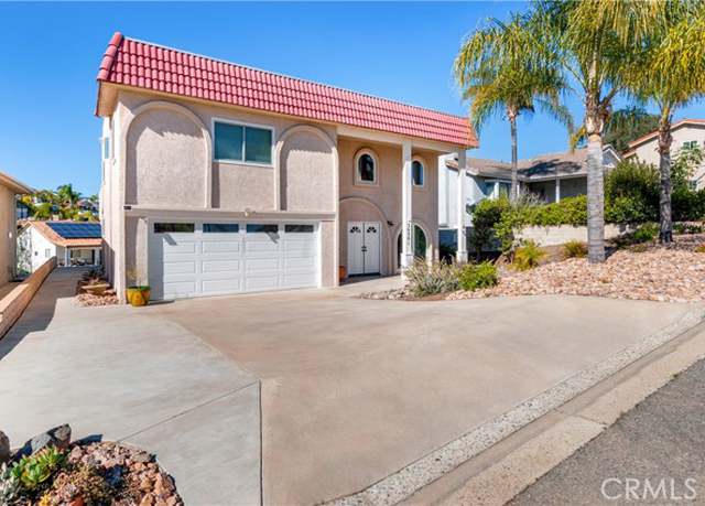 Photo of 30301 Early Round Dr, Canyon Lake, CA 92587