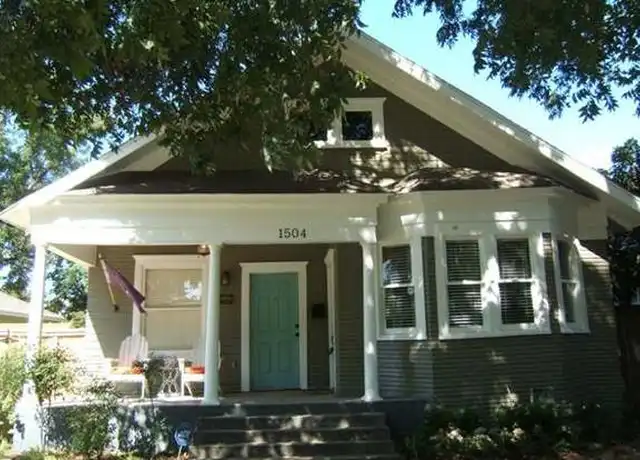 Property at 1504 Washington Ave, Fort Worth, TX, 76104, 2 beds, 2 baths, [object Object]
