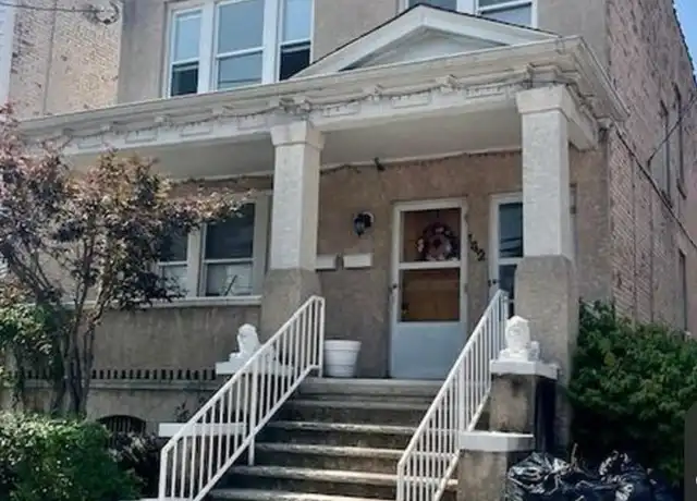 Property at 142 W 27th St Unit 1, Bayonne, NJ, 07002, 3 beds, 1 bath, [object Object]