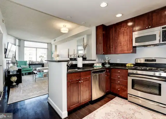 Property at 3650 S Glebe Rd #548, Arlington, VA, 22202, 1 bed, 1 bath, [object Object]