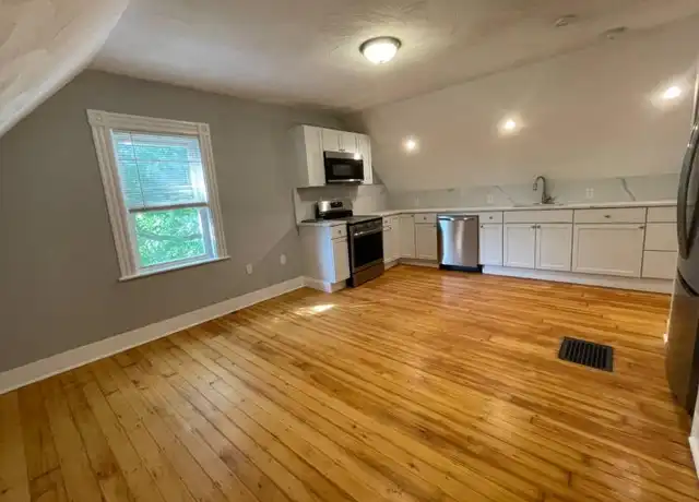 Property at 35 Cameron Ave, Somerville, MA, 02144, 2 beds, 1 bath, [object Object]