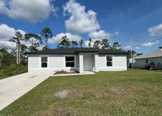 Property at 1135 Chiefland St E, Lehigh Acres, FL, 33974, 3 beds, 2 baths, [object Object]