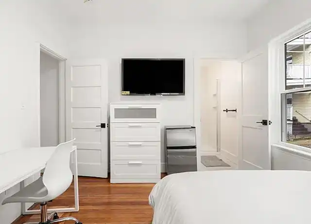 Property at 12 Nonantum St Unit 1, Boston, MA, 02135, 1 bed, 1 bath, [object Object]