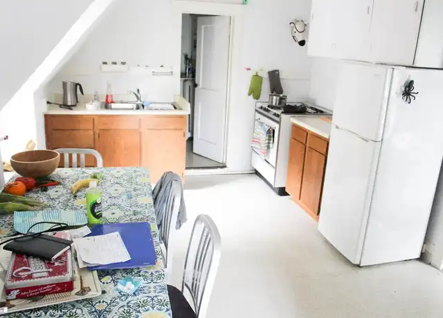 Property at 105 Dewitt Pl Unit 7, Ithaca, NY, 14850, 1 bed, 1 bath, [object Object]