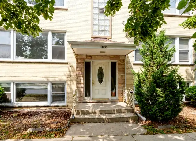 Property at 4752 N Menard Ave Unit 3S, Chicago, IL, 60630, 2 beds, 1 bath, [object Object]