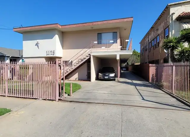 Property at 1125 W 107th St Unit 3, Los Angeles, CA, 90044, 2 beds, 1 bath, [object Object]
