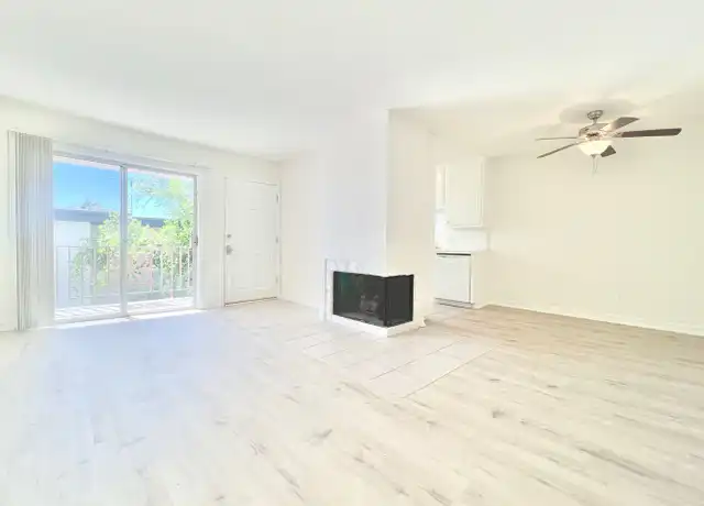 Property at 11926 Dorothy St Unit 8, Los Angeles, CA, 90049, 1 bed, 1 bath, [object Object]