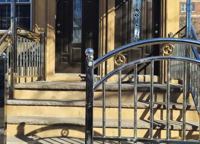 Property at 369 Jerome St Unit 2nd Floor, Brooklyn, NY, 11207, 3 beds, 2 baths, [object Object]