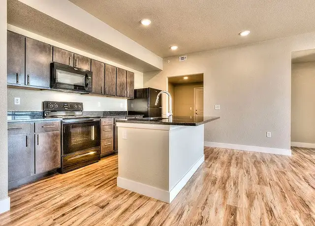 Photo of 221 W Prospect Rd, Fort Collins, CO 80526