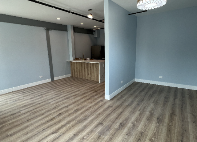 Photo of 9919 Roosevelt Rd Unit 3, Westchester, IL 60154