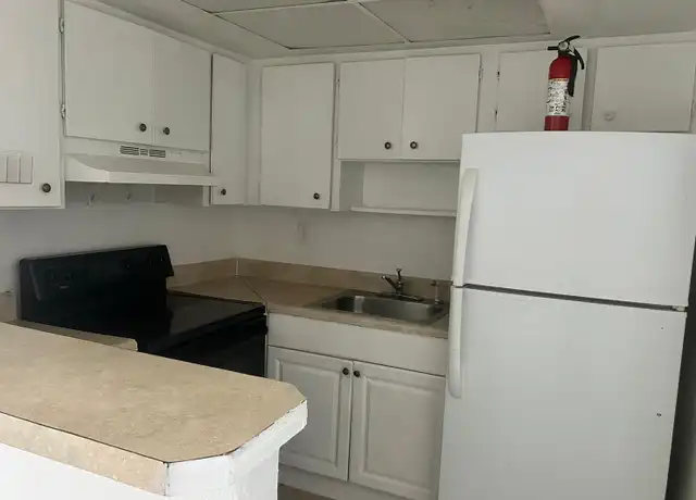 Property at 2240 NW 59th Ter #2242, Lauderhill, FL, 33313, 2 beds, 1 bath, [object Object]