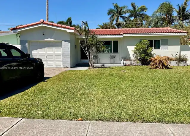 Property at 1443 Harding St, Hollywood, FL, 33020, 3 beds, 2 baths, [object Object]