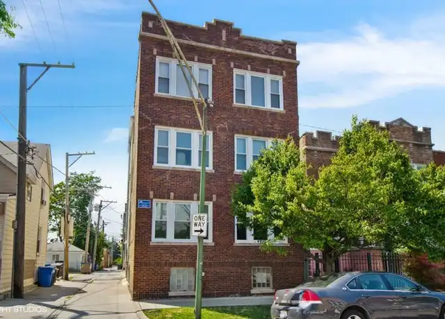 Property at 4814 N Rockwell St Unit 2R, Chicago, IL, 60625, 2 beds, 1 bath, [object Object]