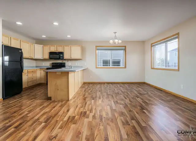 Property at 2931 Eldorado Blvd Unit 2931, Eau Claire, WI, 54701, 2 beds, 1.5 baths, [object Object]