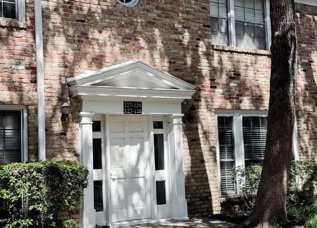 Property at 4040 San Felipe St #227, Houston, TX, 77027, 2 beds, 2 baths, [object Object]