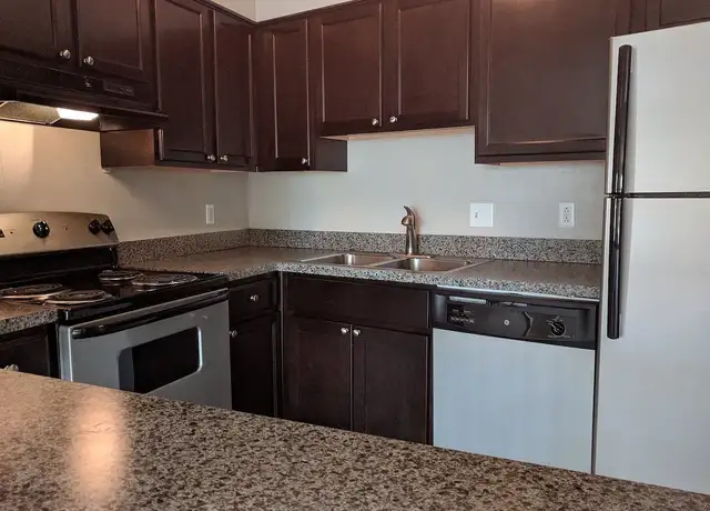Photo of 1027 Tivoli Cres, Virginia Beach, VA 23453