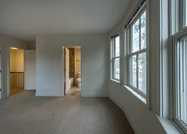 Photo of 110 Second St, Cambridge, MA 02141