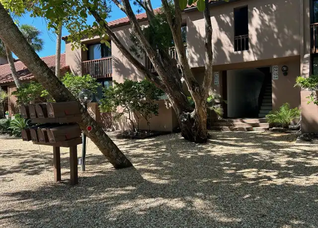 Property at 111 Pass Key Rd, Siesta Key, FL, 34242, 1 bed, 1 bath, [object Object]