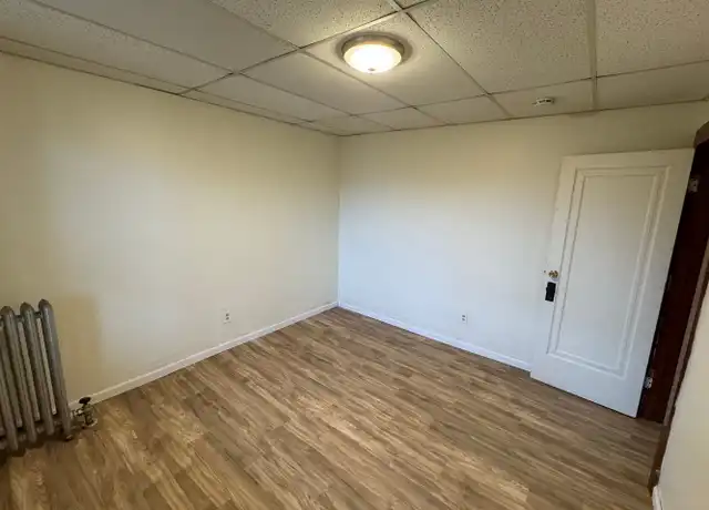 Property at 316 Union St Apt 5A, Springfield, MA, 01105, 2 beds, 1 bath, [object Object]
