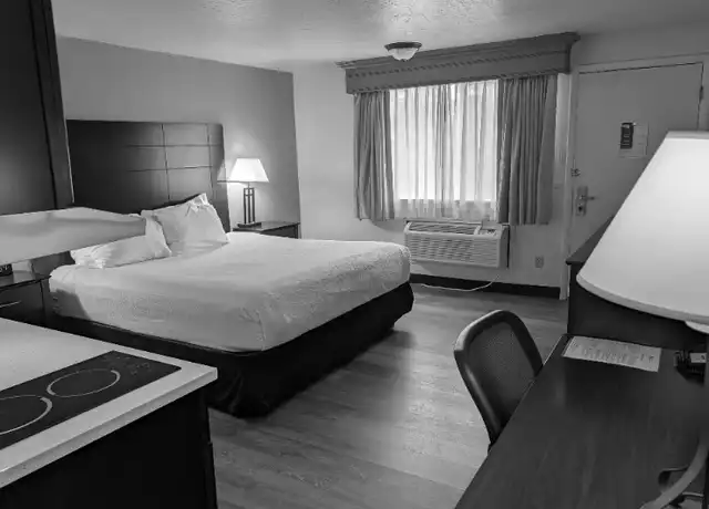 Property at 1317 E Gurley St Unit 305, Prescott, AZ, 86301, 1 bed, 1 bath, [object Object]