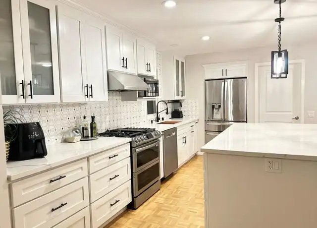 Property at 630 Pilgrim Dr, Foster City, CA, 94404, 4 beds, 2 baths, [object Object]