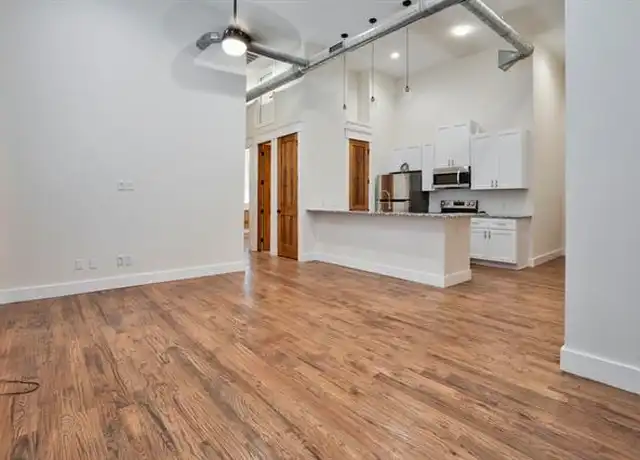 Property at 1411 Wesleyan St #203, Fort Worth, TX, 76105, 2 beds, 2 baths, [object Object]