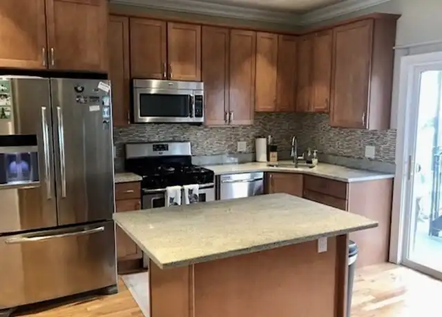 Property at 252 Gold St #1, South Boston, MA, 02127, 2 beds, 1.5 baths, [object Object]