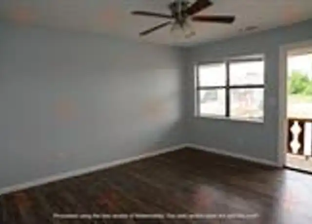 Property at 832 Prairie Hill Dr Unit B, Warrensburg, MO, 64093, 3 beds, 2 baths, [object Object]