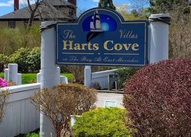 Property at 28 Pameeches Path, East Moriches, NY, 11940, 3 beds, 2 baths, [object Object]