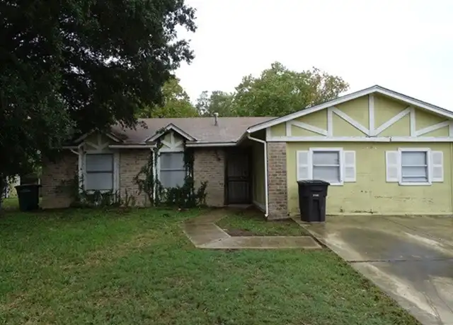 Property at 5706 Lake Cove St, San Antonio, TX, 78222, 3 beds, 2 baths, [object Object]