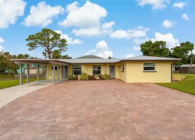 Property at 1675 Blakemore Ln, Sarasota, FL, 34231, 3 beds, 2 baths, [object Object]