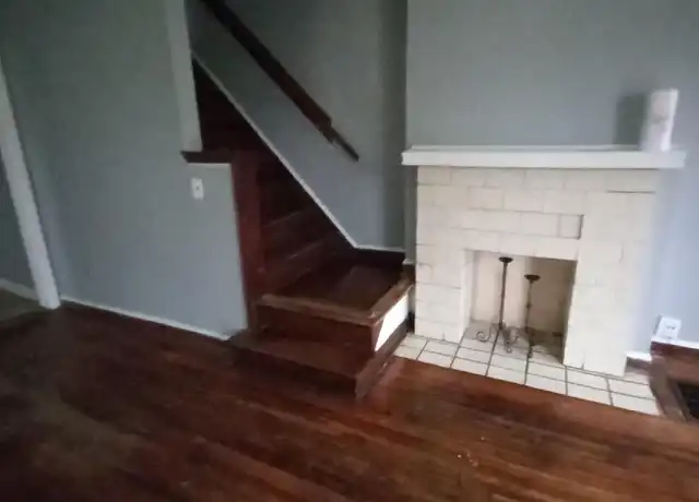 Property at 1352 E Hudson St, Columbus, OH, 43211, 2 beds, 1 bath, [object Object]
