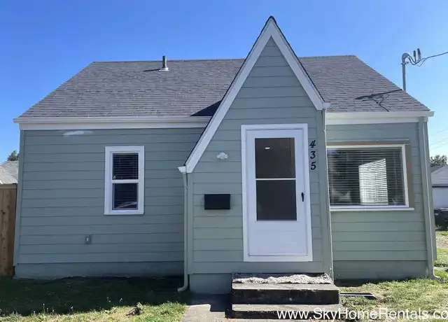 Property at 435 S 5th St, Independence, OR, 97351, 2 beds, 1 bath, [object Object]
